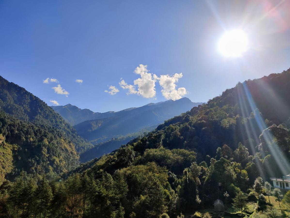 The Bunker House Hotel Chopta Exterior foto
