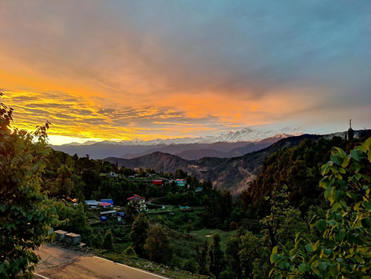The Bunker House Hotel Chopta Exterior foto